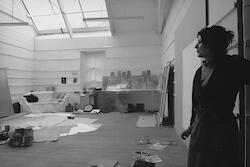 Image named /data06/artfirst/public_html/site/assets/files/16291/partou-zia-portrait.jpg